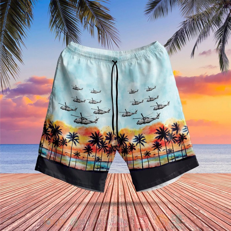 BEST Royal Navy MERLIN HM MK2 Aloha Shirt, Beach Short 2 Royal Navy MERLIN HM MK2 Hawaiian Shirt Short 1