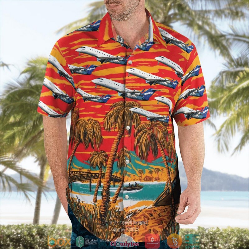 SkyWest CRJ 200 Hawaiian Shirt 4 SkyWest CRJ 200 Hawaiian Shirt word3