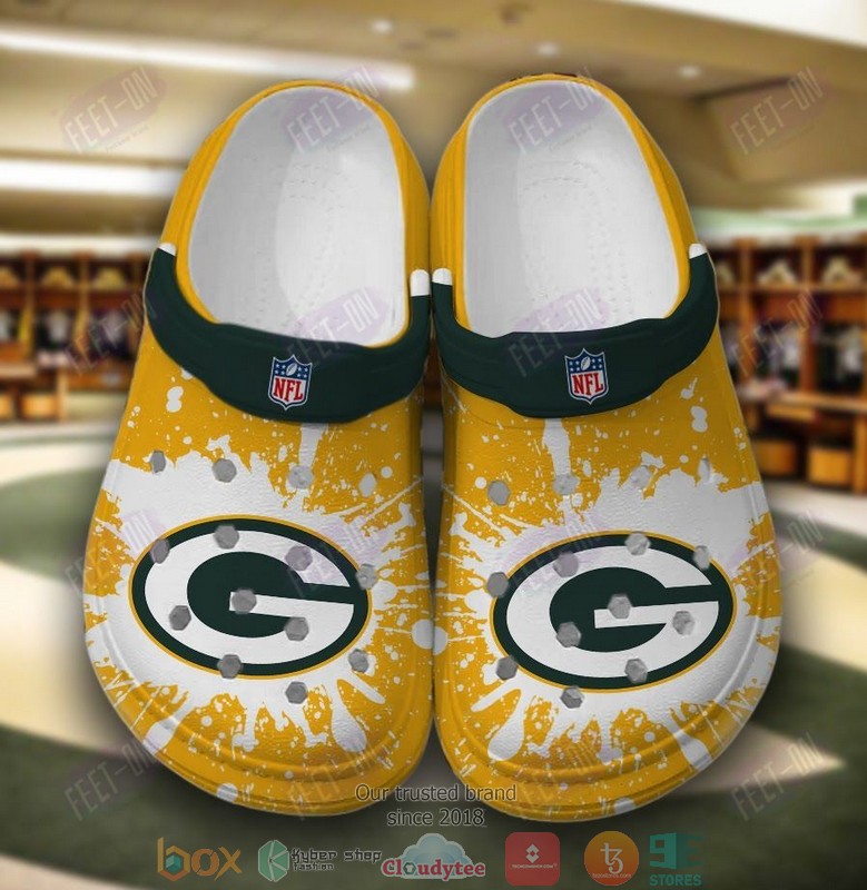 Green Bay Packers NFL logo white yellow crocs crocband clog