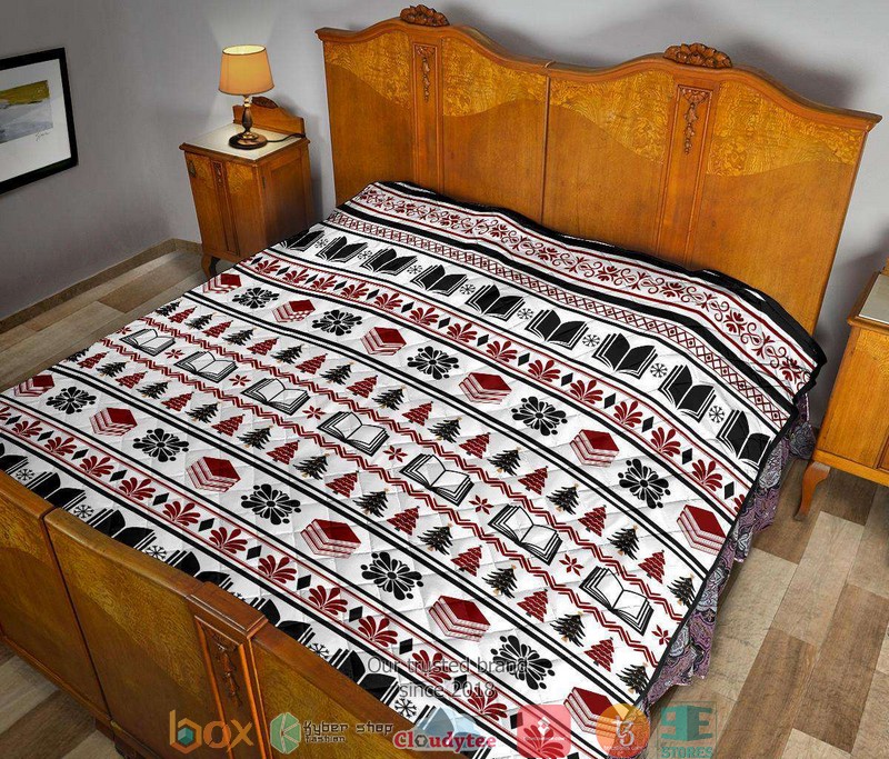 Bookish Christmas Quilt word2