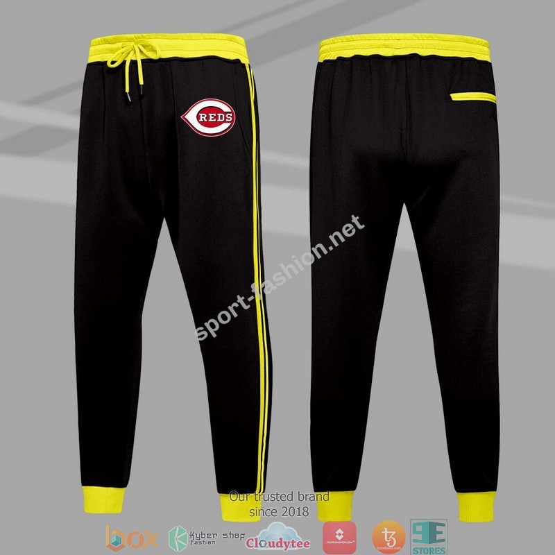 Cincinnati Reds Tracksuit Jacket, Pants word2