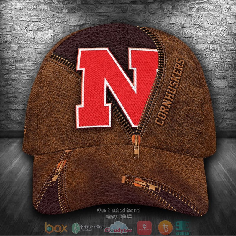 NC Luxury NCAA Custom Name Cap word1