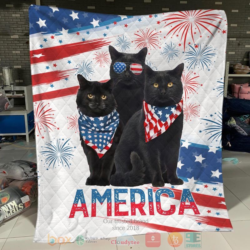 HOT Three Black Cat America Independence Day Blanket Quilt word3