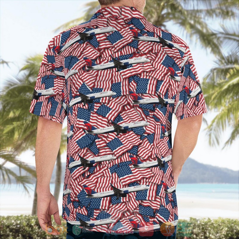 BEST US Airlines 2 Boeing 757-232 4th of July Hawaii Shirt 2 BEST US Airlines 2 Boeing 757-232 4th of July Hawaii Shirt word2