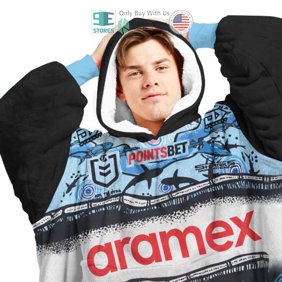 NEW Cronulla-Sutherland Sharks Aramex Custom Name Fleece Hooded Blanket 3 personalized cronulla sutherland sharks aramex sherpa hooded blanket 3 99213