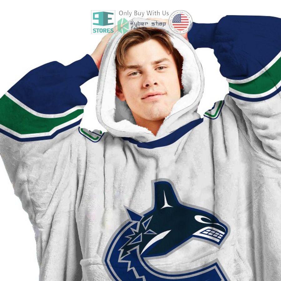 NEW Vancouver Canucks white Custom Name Fleece Hooded Blanket 3 personalized nhl vancouver canucks white sherpa hooded blanket 3 72314