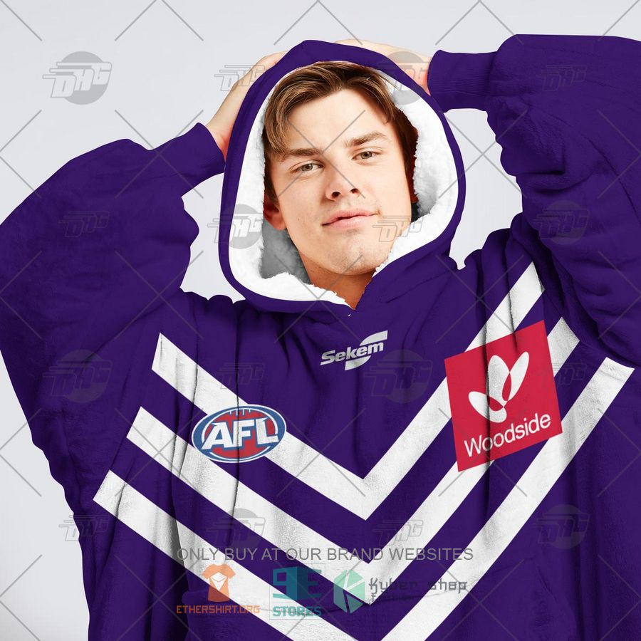 HOT AFL Fremantle Football Club Personalized Sherpa Hoodie Blanket 5 afl fremantle football club personalized fleece hoodie blanket 5 93411