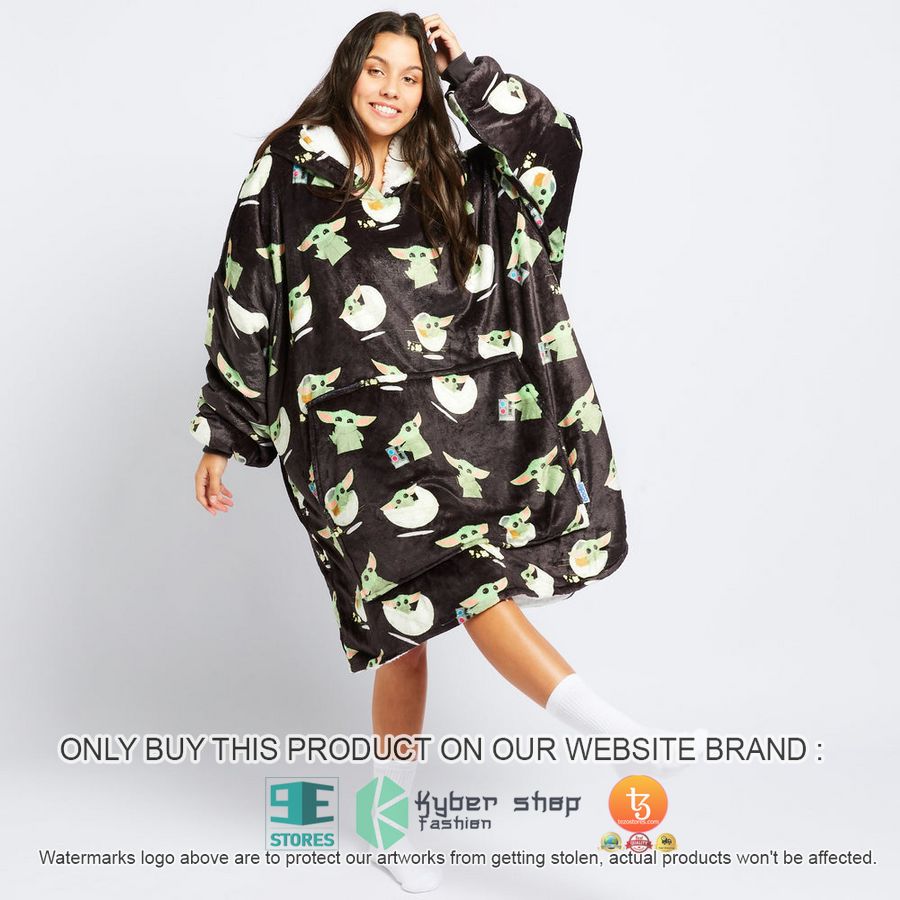 NEW Baby Yoda Black Fleece Hoodie Blanket 3 baby yoda black sherpa hoodie blanket 3 7457