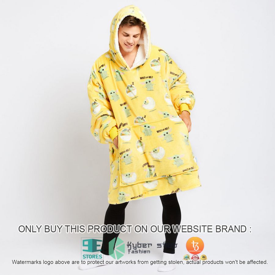 NEW Baby Yoda In Spaceship yellow Fleece Hoodie Blanket 4 baby yoda in spaceship yellow sherpa hoodie blanket 4 22205