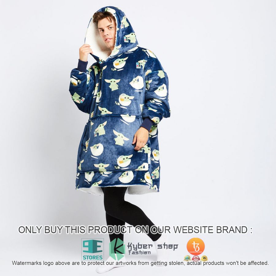 NEW Star Wars Baby Yoda In Spaceship Blue Fleece Hoodie Blanket 3 star wars baby yoda in spaceship blue sherpa hoodie blanket 3 25066