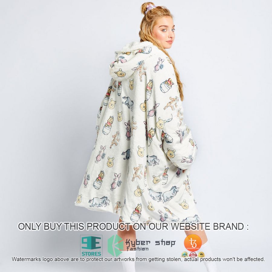 NEW Winnie-the-Pooh and friends white Fleece Hoodie Blanket 16 winnie the pooh and friends white sherpa hoodie blanket 1 505