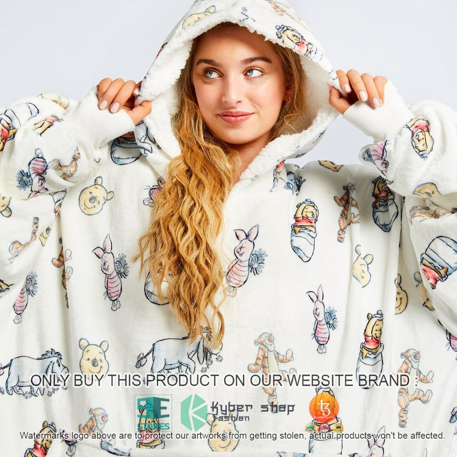 NEW Winnie-the-Pooh and friends white Fleece Hoodie Blanket 2 winnie the pooh and friends white sherpa hoodie blanket 2 46622