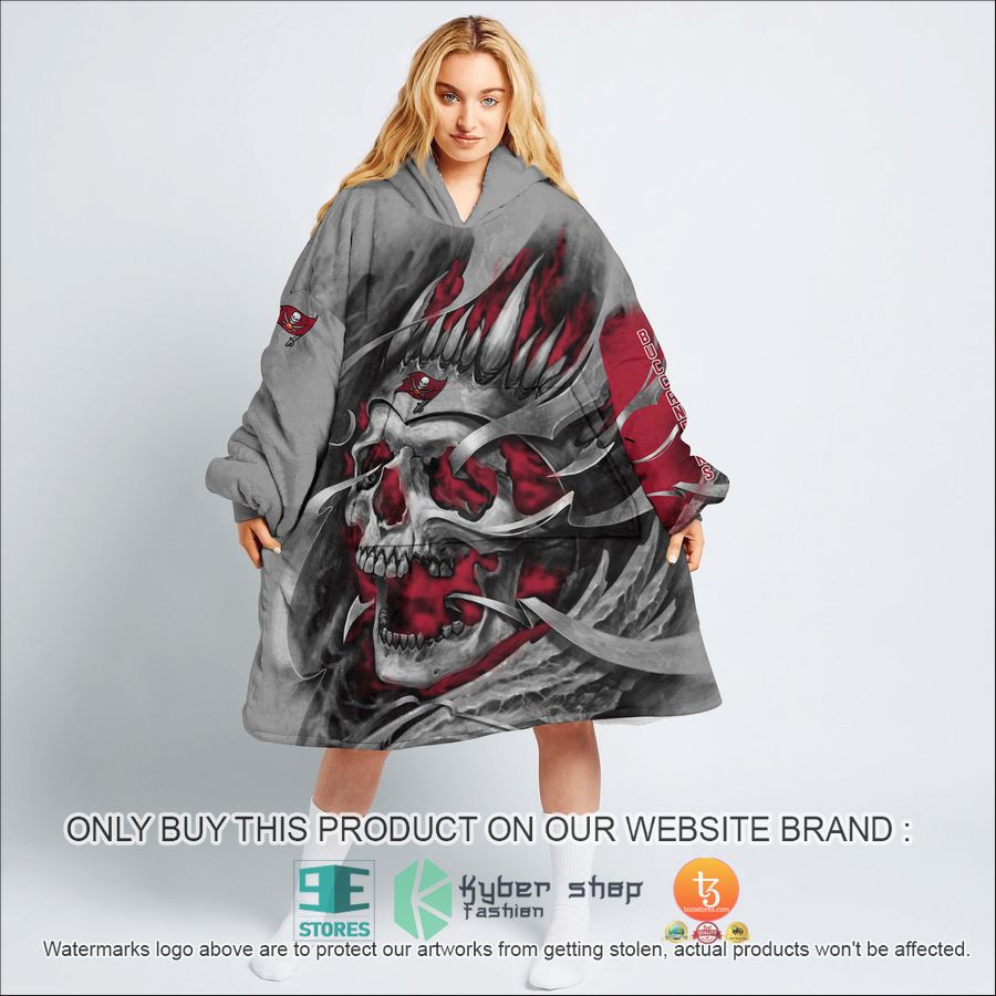 NEW Skull Tampa Bay Buccaneers Custom Name Fleece Hoodie Blanket 2 personalized nfl skull tampa bay buccaneers sherpa hoodie blanket 2 82601