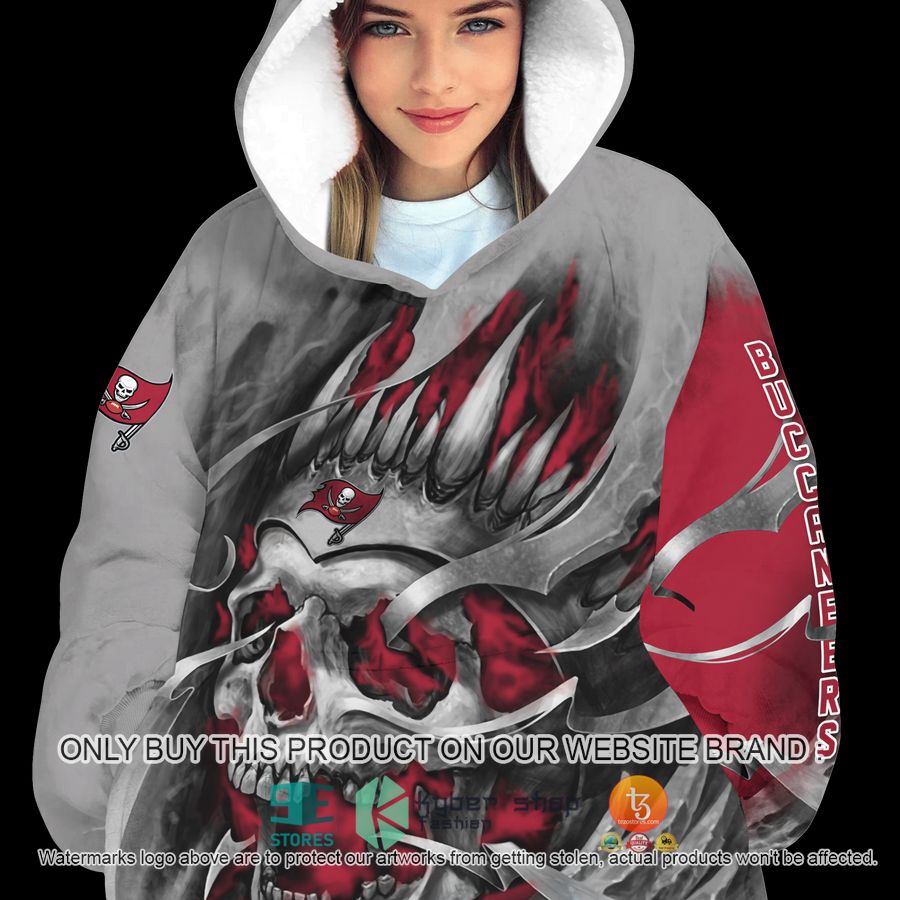 NEW Skull Tampa Bay Buccaneers Custom Name Fleece Hoodie Blanket 5 personalized nfl skull tampa bay buccaneers sherpa hoodie blanket 5 70103