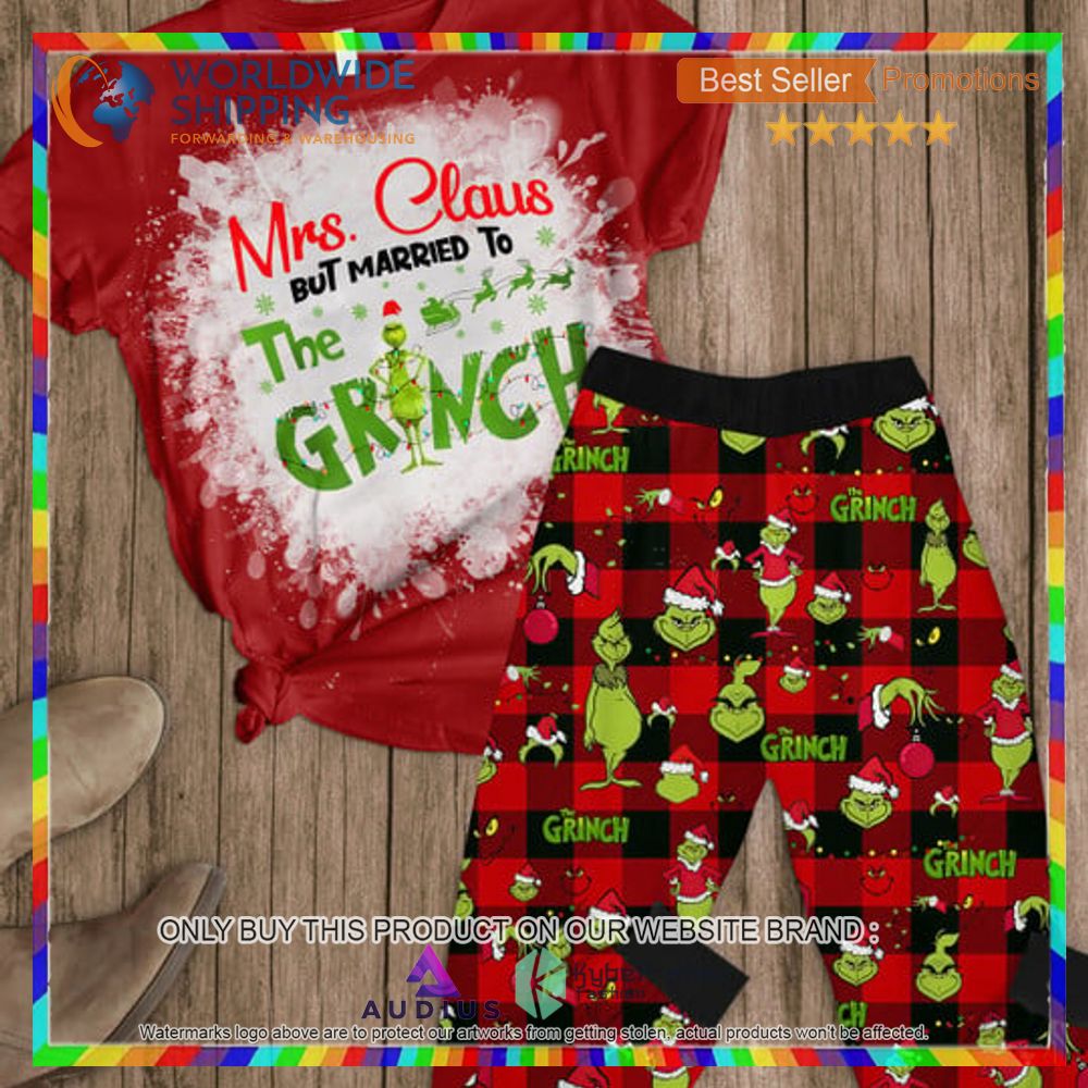 mrs claus but married to the grinch red pajamas set 1 74218