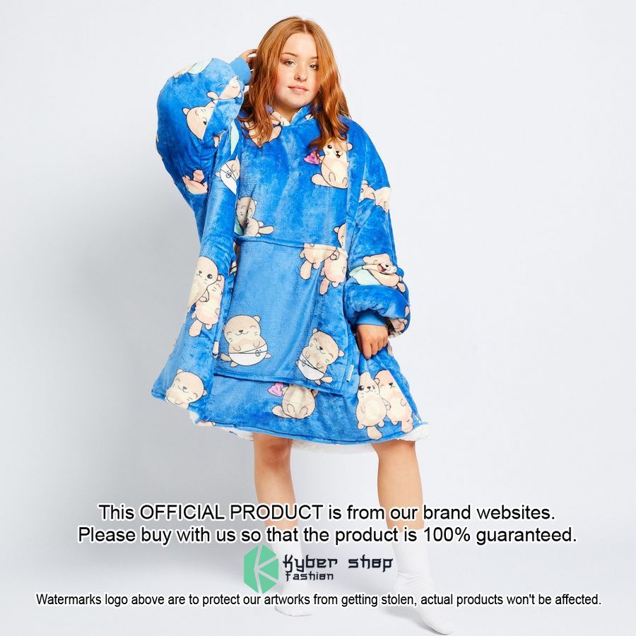 Otter Oodie Blanket Hoodie word2