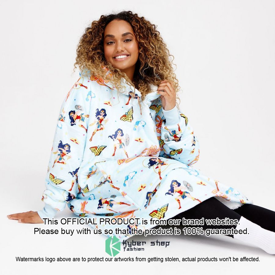 Wonder Woman Oodie Blanket Hoodie 5 Wonder Woman Oodie Blanket Hoodie word2