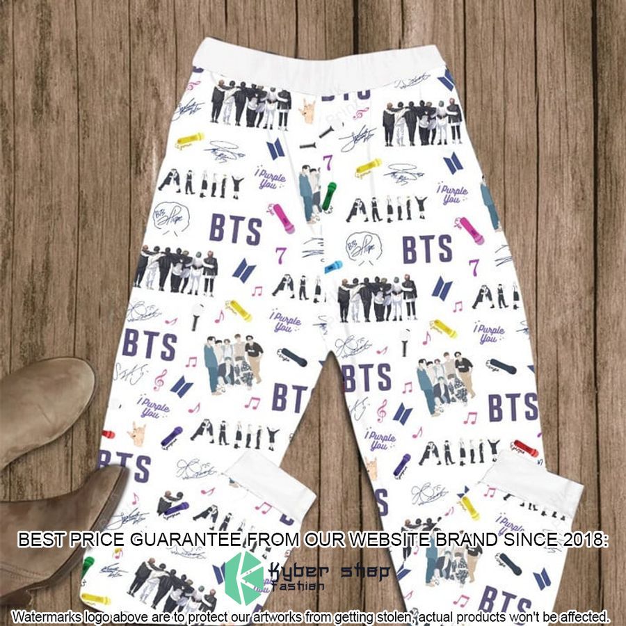 BTS 10th Anniversary Signatures Pajamas Set 3 BTS 10th Anniversary Signatures Pajamas Set word3