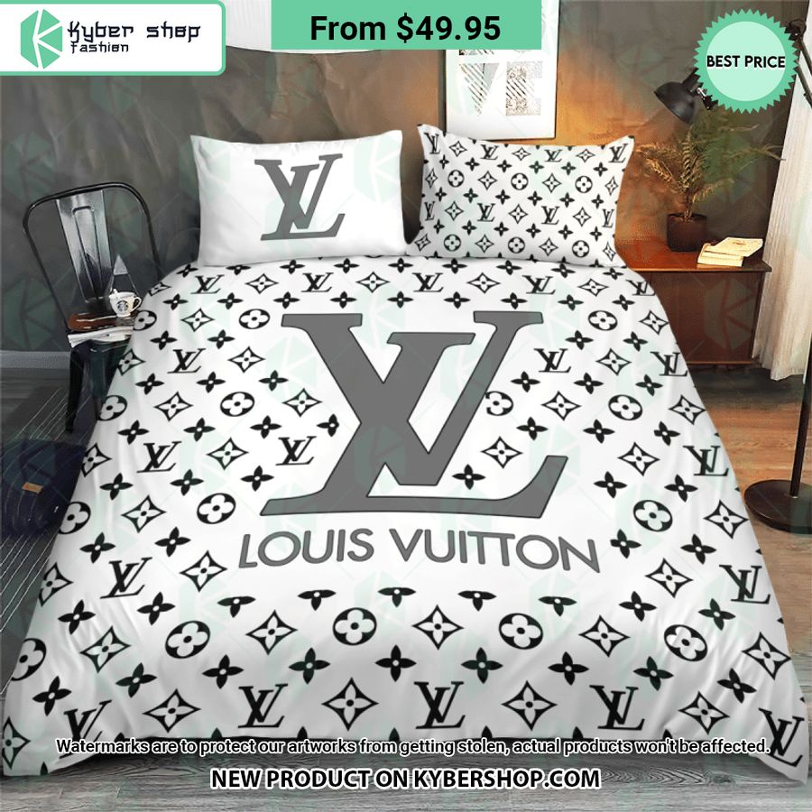 Louis Vuitton White Bedding Set My Friends!